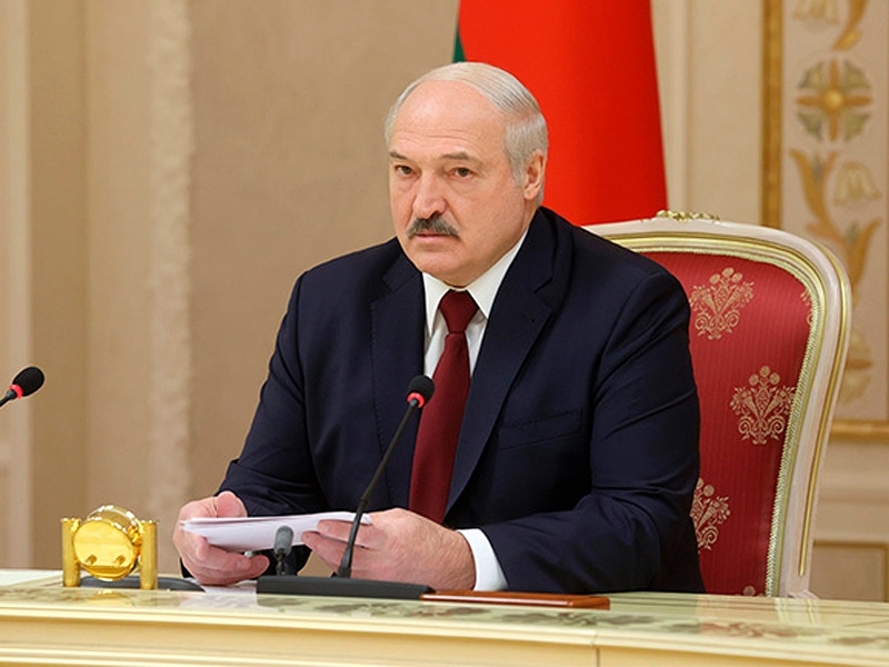 Лукашенко выразил соболезнования родителям погибшего в Минске Романа Бондаренко