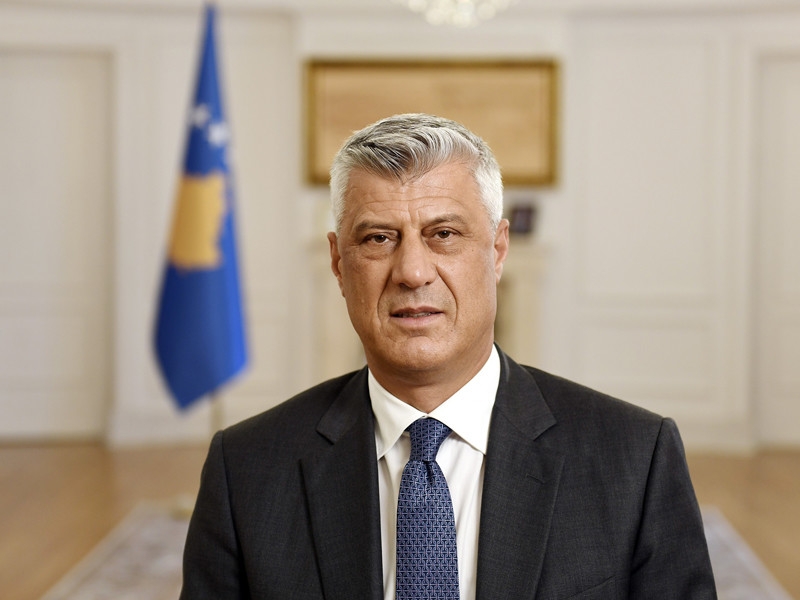 Президент Косово подал в отставку из-за обвинений в военных преступлениях