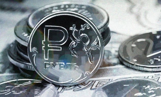 Вероятность исключения России из SWIFT оценили в Совфеде