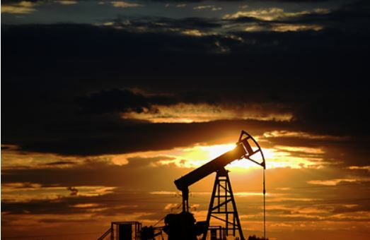 Доходы России от продажи нефти рухнули