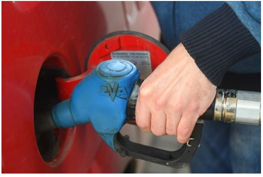 В России определили меры для стабилизации цен на бензин