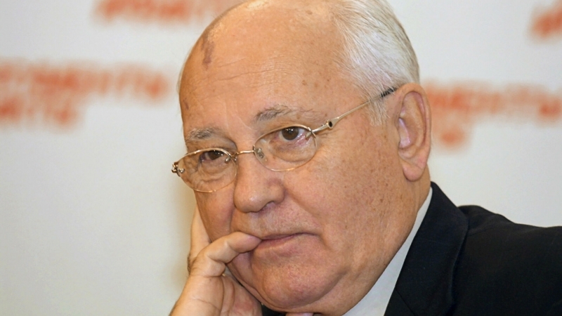 Горбачев рассказал о контактах с политическими лидерами