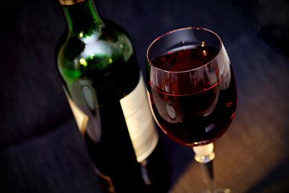 Раскрыты влияющие на переносимость алкоголя привычки