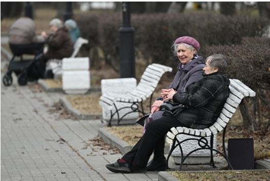 Российских пенсионеров захотели освободить от налогов по вкладам