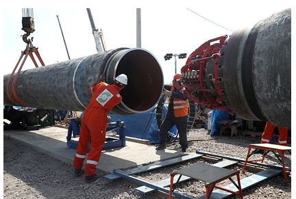 Участник &laquo;Северного потока-2&raquo; удивился завершению укладки первой нитки