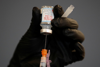 Новый штамм коронавируса понизил эффективность вакцин