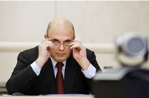 Мишустин призвал готовиться к сокращению использования нефти и газа