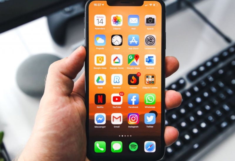 Ситуацию с iPhone в России разъяснили