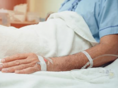 Лечение алкоголизма: стационар против домашнего лечения