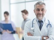 Нарколог на дом: помощь при ломке, запое и похмелье